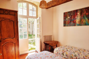 Location Arles quartier Roquette - chambre