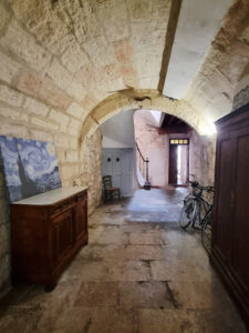 Location Arles quartier Roquette - entrée